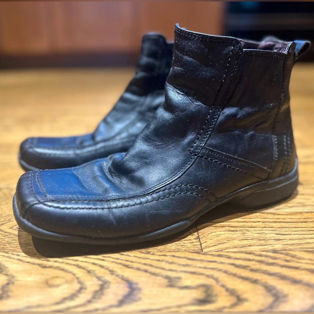Aldo Men’s Leather Ankle Boots